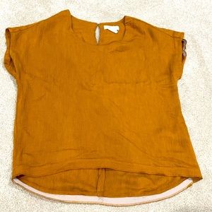 💸⬇️ Club Monaco gold/ marigold blousy top